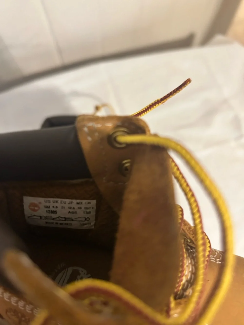 Timberland Toddler Premium 6-Inch Waterproof Boots/Wheat/Size 5M/ (EUC)
